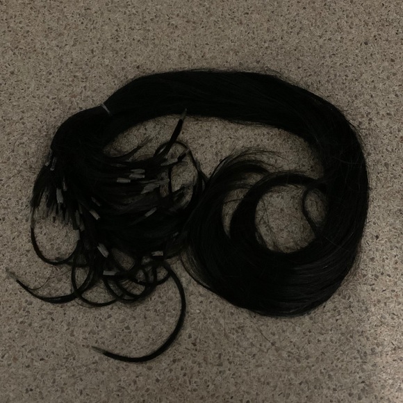 22” La Crowne Black Fusion Extensions - Picture 2 of 2